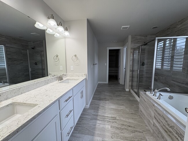 Building Photo - 14011 63rd Ave E