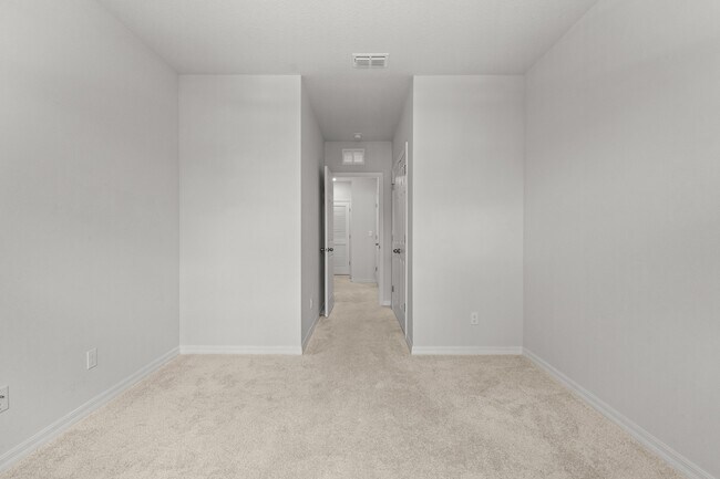Building Photo - 12869 SW Forli Wy