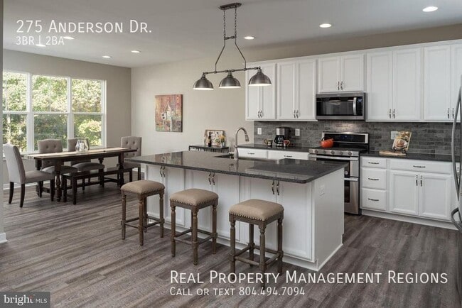 Building Photo - 275 Anderson Dr