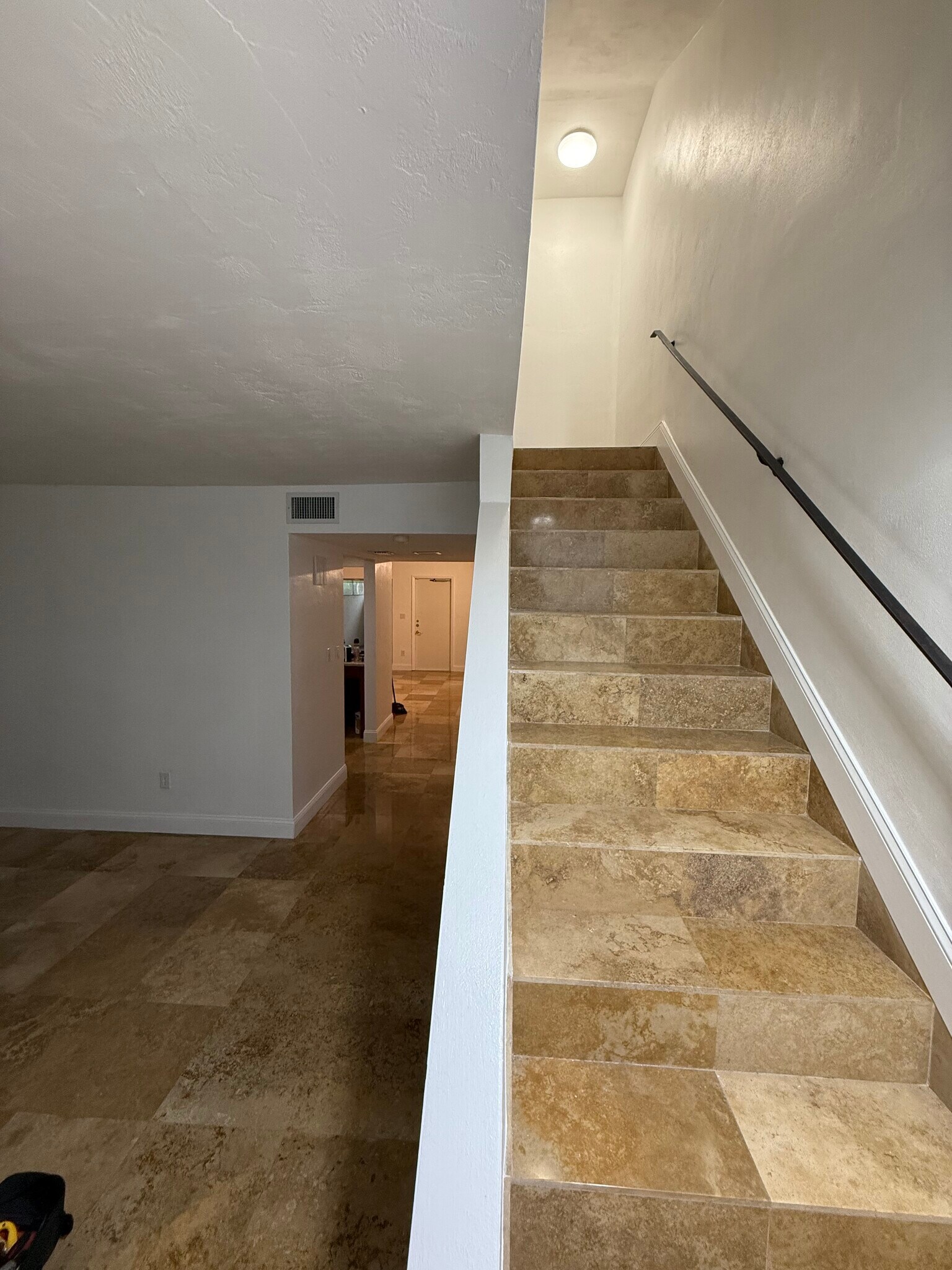 Building Photo - 9823 SW 93rd Ter