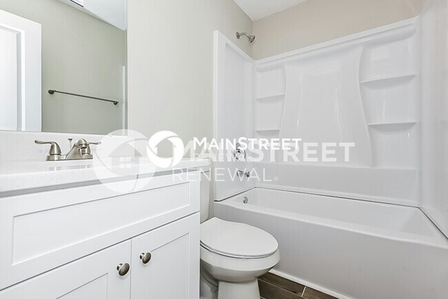 Building Photo - 4 Bedroom Pet-Friendly Home in STOCKBRIDGE, GA with Main Street Renewal