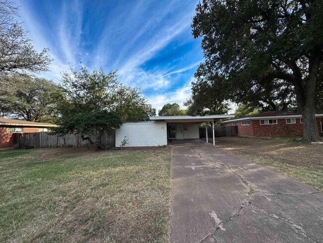 Primary Photo - 4409 McCrory Ave