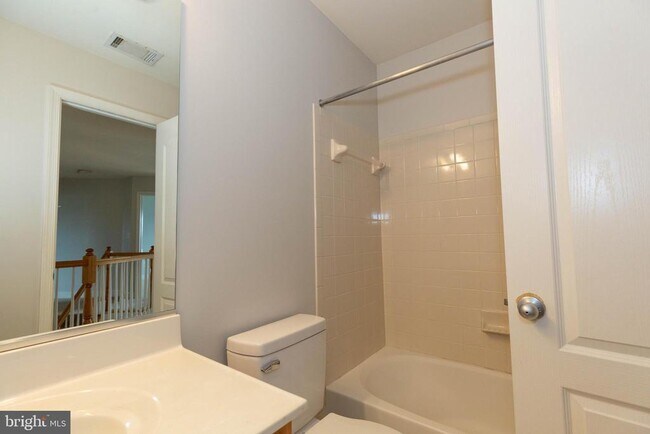 Building Photo - 391 Sheerer Dr