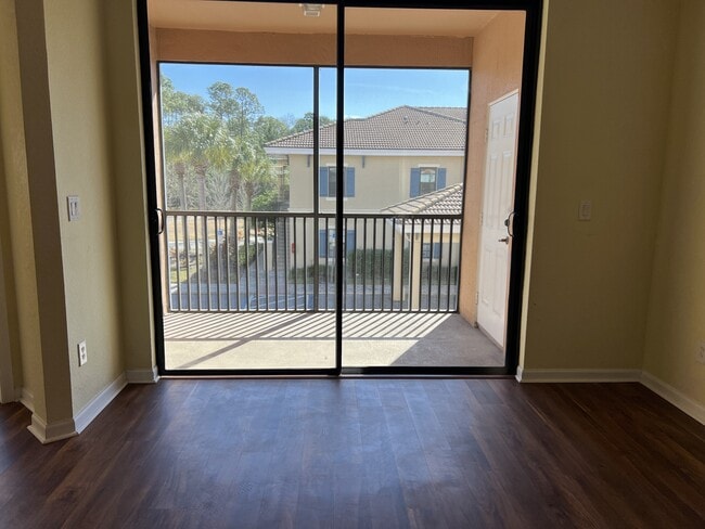 Building Photo - 300 Via Castilla