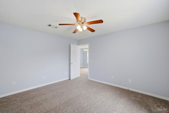 Building Photo - 1076 Antigua Cir