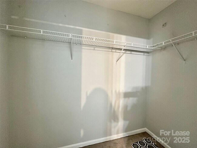 Building Photo - 11119 Amherst Glen Dr