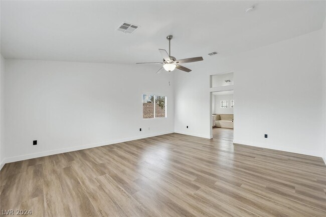 Building Photo - 311 St Augustine Ln