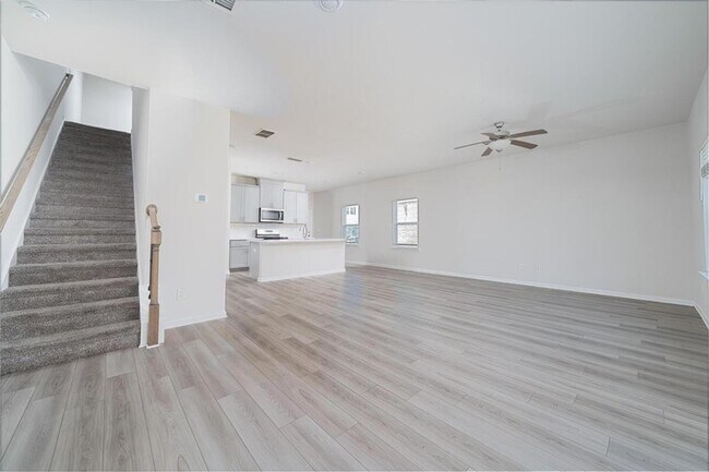 Building Photo - 1472 Villageside Ct