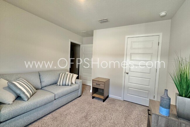 Building Photo - 4659 Honor Guard Wy