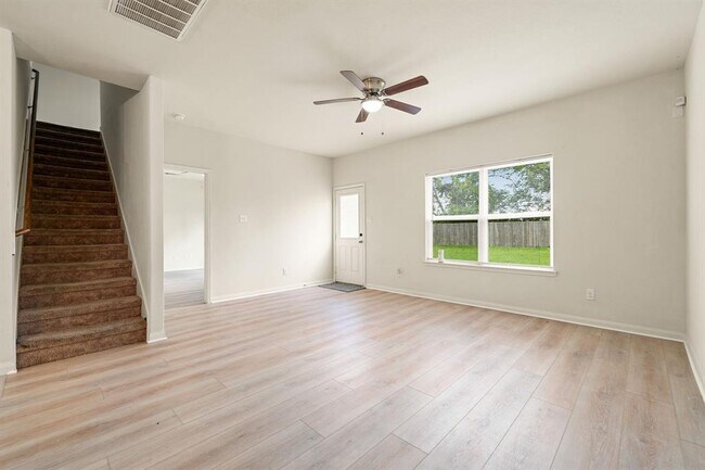 Building Photo - 1331 Diamond Drape Dr