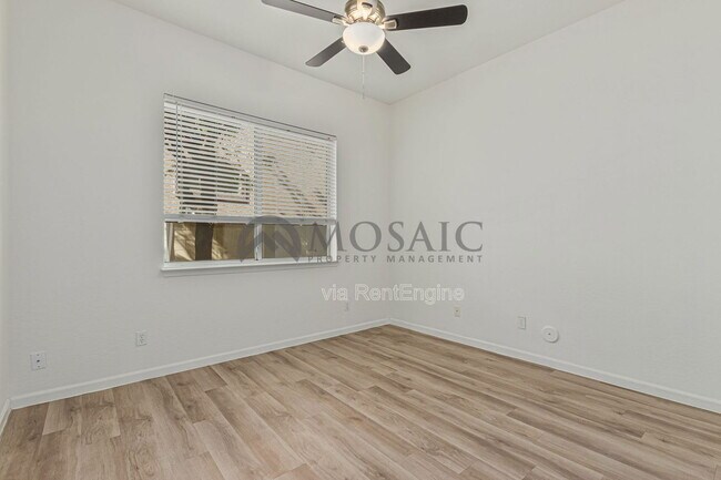 Building Photo - 6302 W Shannon St
