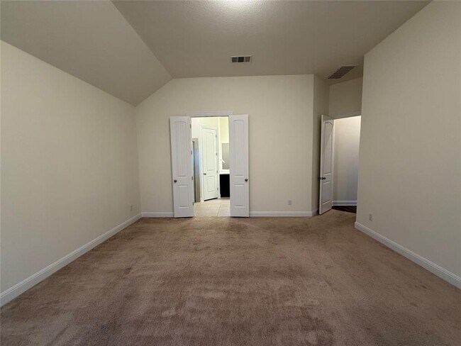 Building Photo - 1504 Sibley Wy