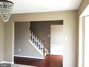 Building Photo - 96 Tanterra Dr
