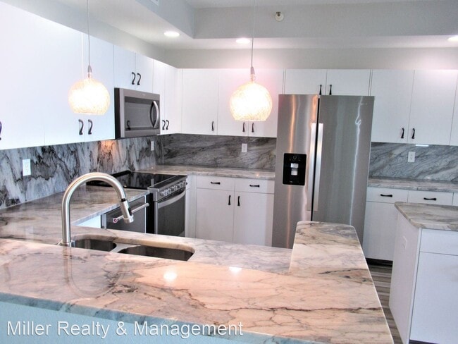 Building Photo - 2 br, 2 bath House - 4717 Dolphin Cay Lane, S