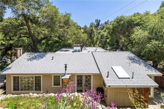 Building Photo - 4566 Lower Live Oak Canyon Rd