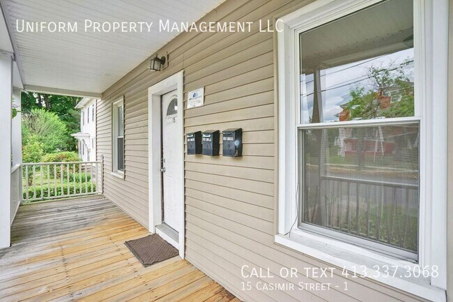 Building Photo - 15 Casimir St