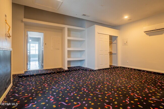 Building Photo - 12509 Twin Leaf Dr