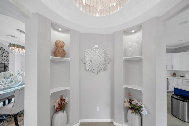 Building Photo - 15711 Edo Cir