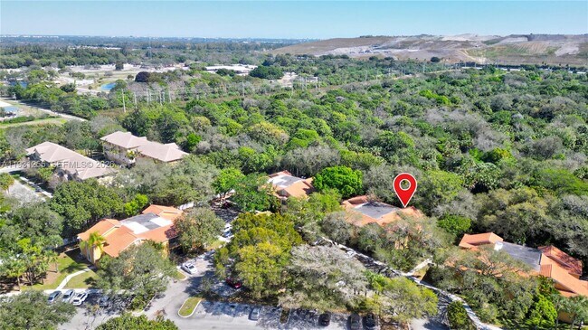 Building Photo - 3846 Coral Tree Cir