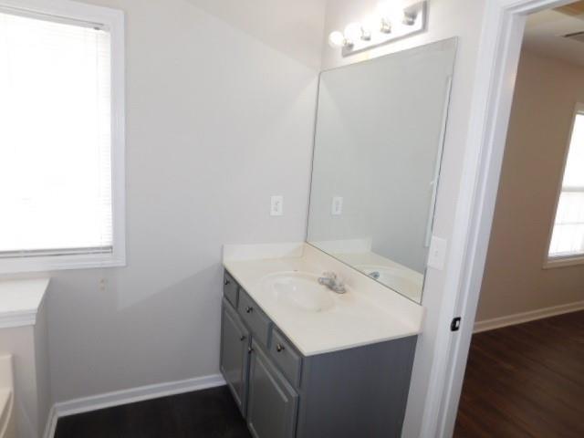 Building Photo - 6672 Grand Hickory Dr