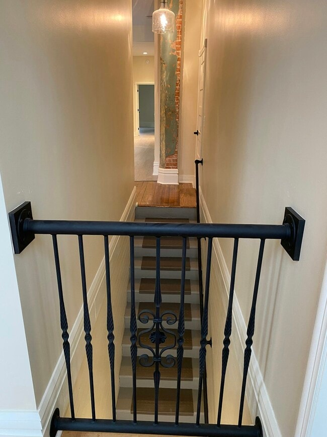 Building Photo - 408 S Superior St