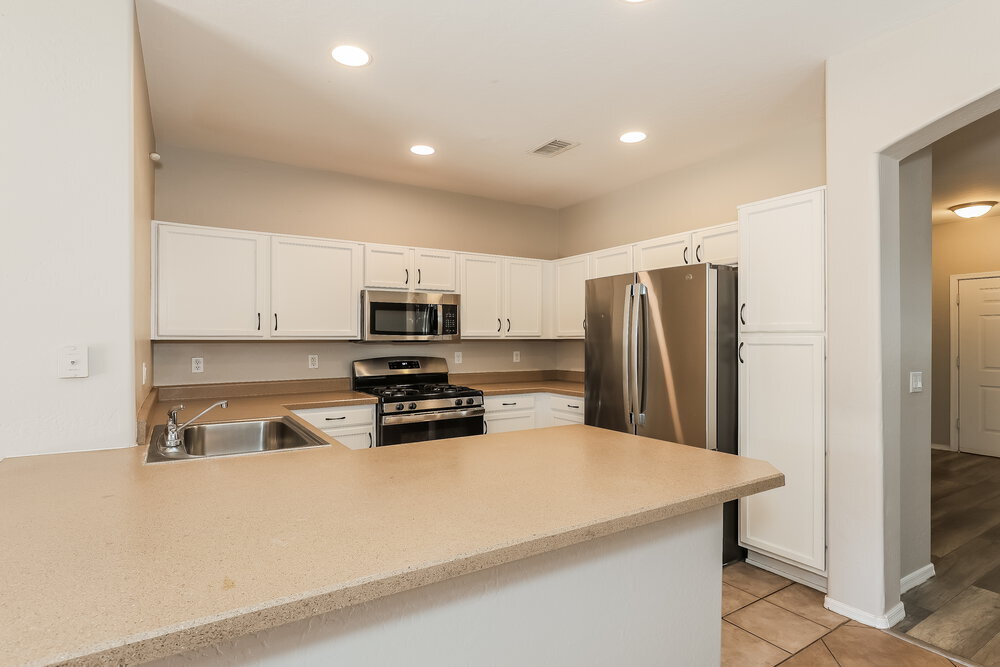 Building Photo - 11217 W Berkeley Rd