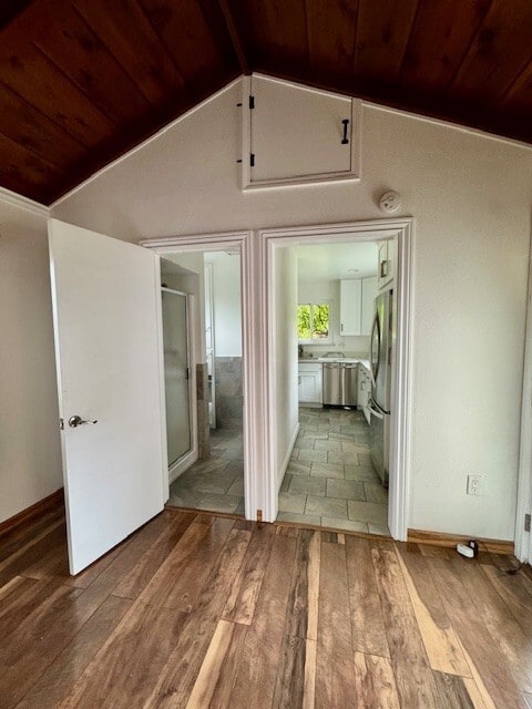 Building Photo - 80 Greenway Dr