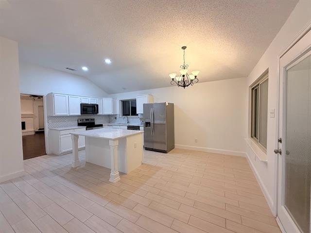 Building Photo - 1505 Clover Dr