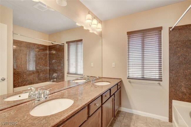 Building Photo - 6402 Parrot Ridge Ct
