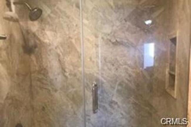 Building Photo - 48 Corniche Dr