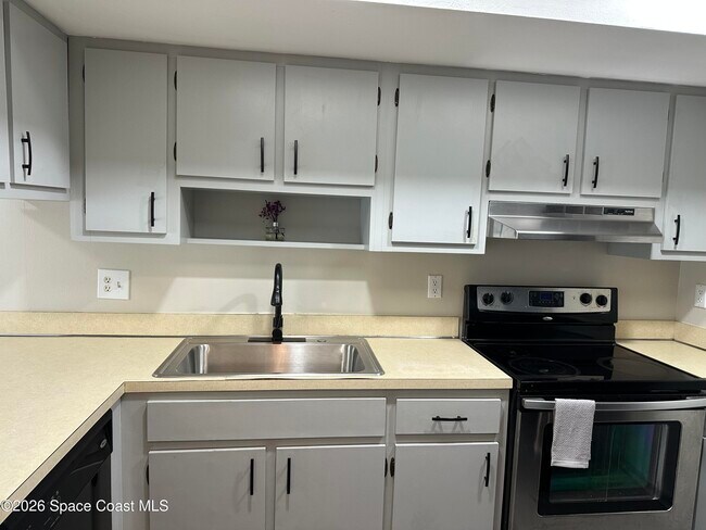Building Photo - 1424 Croftwood Dr