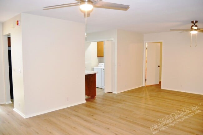 Building Photo - Carmona Area | Home | 71ColLWy