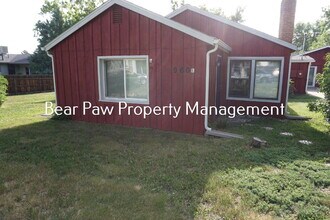 Building Photo - "Charming 3-Bedroom Retreat with 2 Baths in the Heart of Golden"