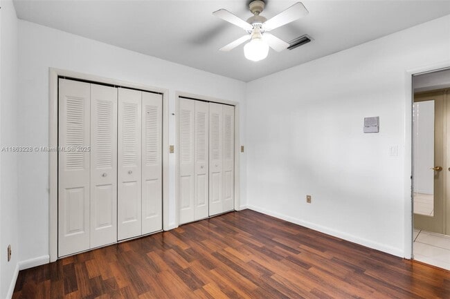 Building Photo - 7210 W Troon Cir