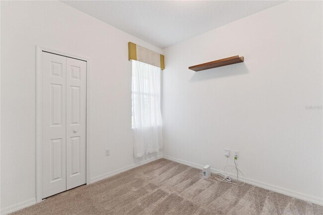 Building Photo - 2824 Neverland Dr