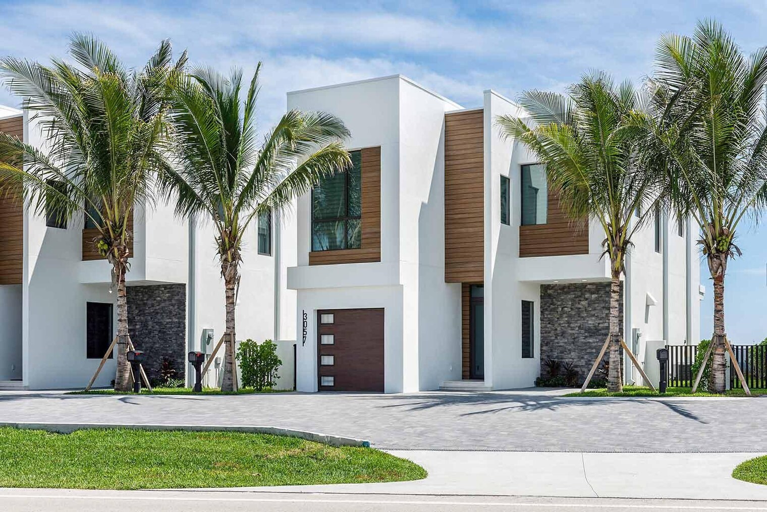 Building Photo - 3055 S Hwy A1A