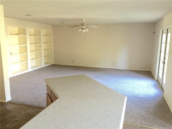 Building Photo - 1708 Star Light Cir