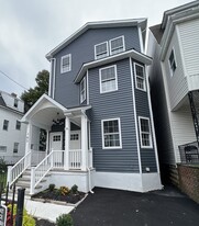 Building Photo - 163 N 9th St
