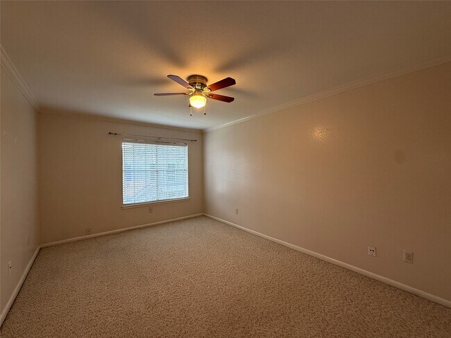 Building Photo - 2250 Bering Dr