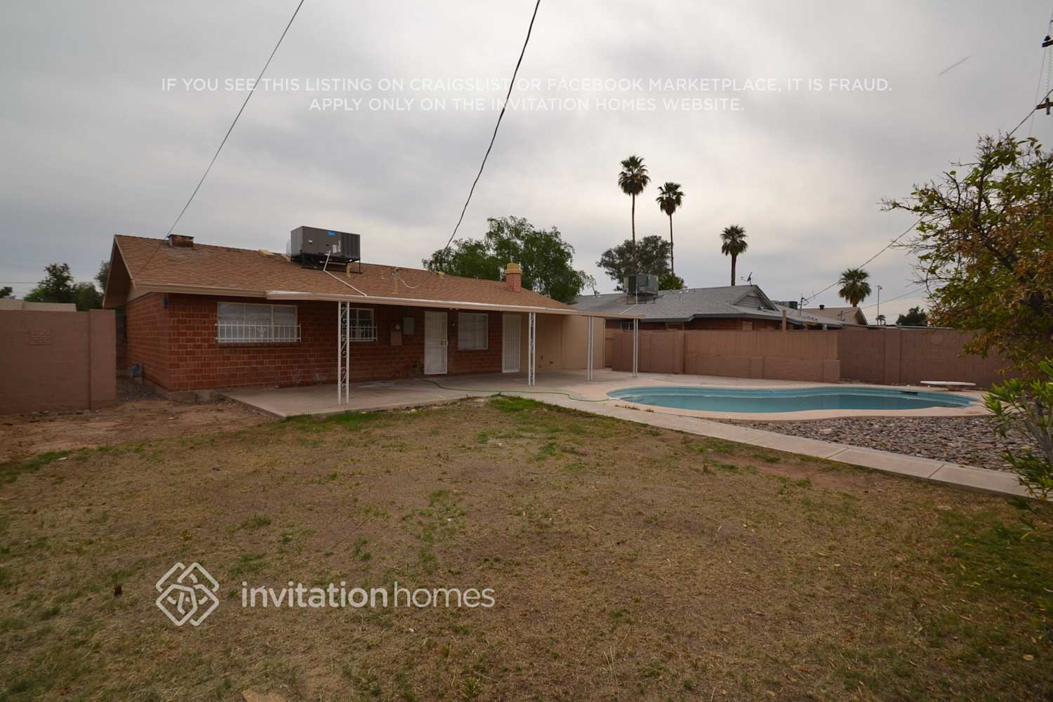 Building Photo - 4148 W Sierra Vista Dr