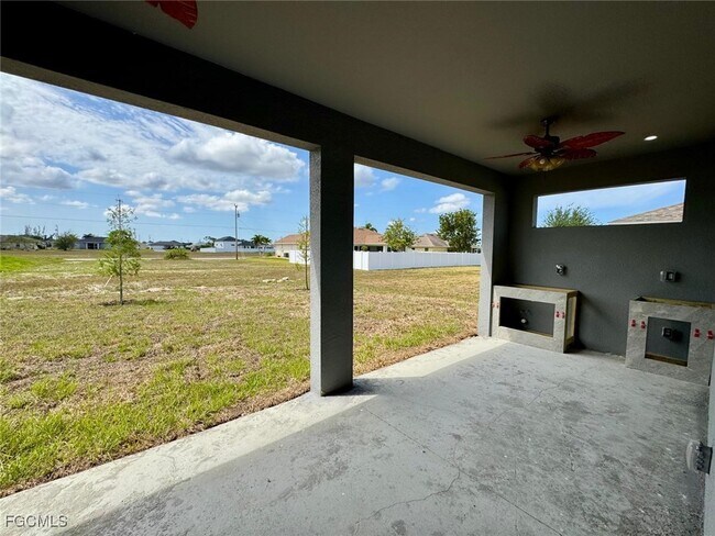 Building Photo - 2012 NW 16th Terrace