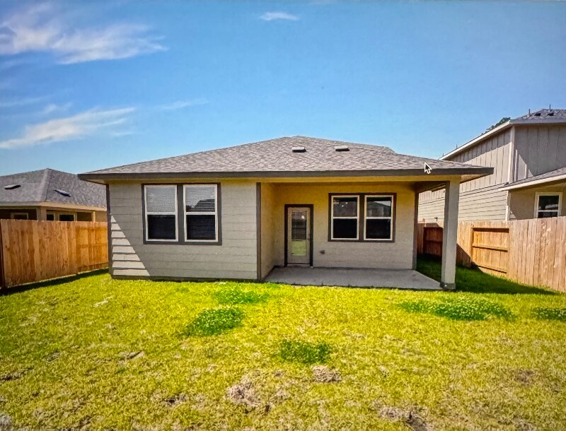 Building Photo - 18516 Amber Pine Ct