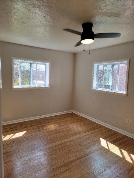 Building Photo - 604 Selma St