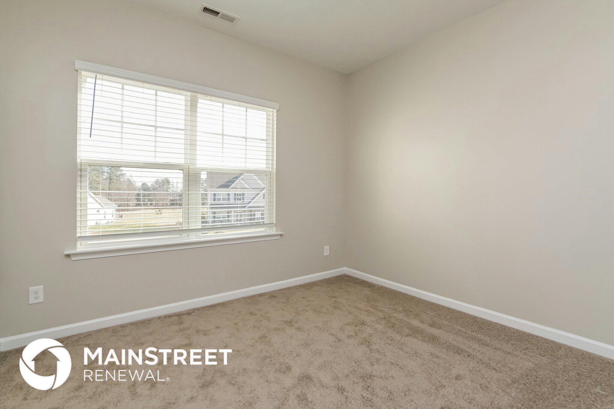 Building Photo - 39 Sedge Wren Ct