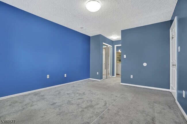 Building Photo - 94 13th Ave