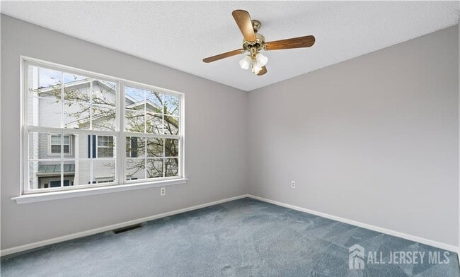 Building Photo - 32 Cabot Way