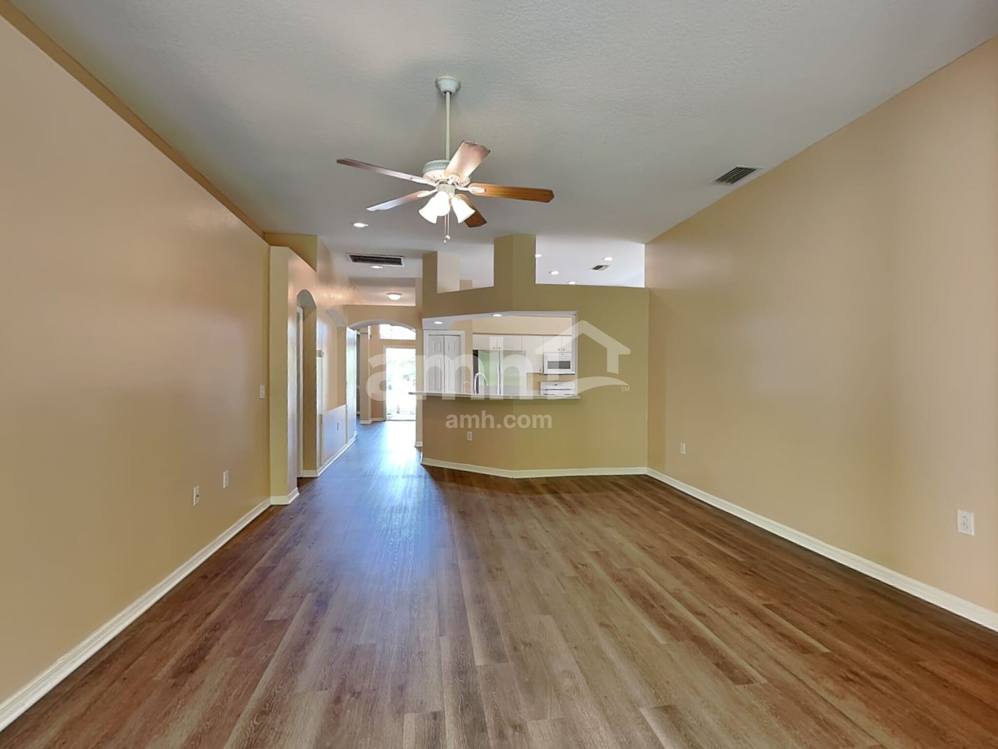 Building Photo - 30450 Wrencrest Dr