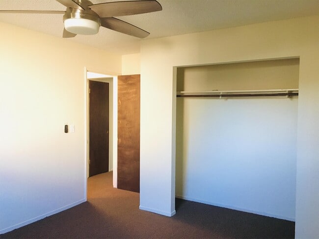 Building Photo - 209 Wright Ln