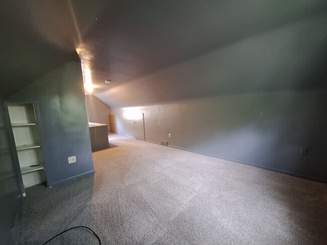 Building Photo - 6338 Lodewyck St