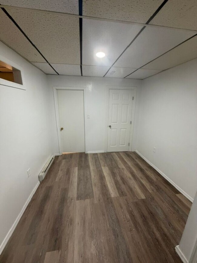 Building Photo - 6731 Haverford Ave